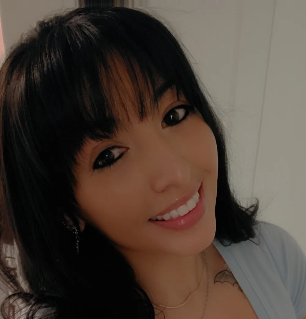 Momo secondary image